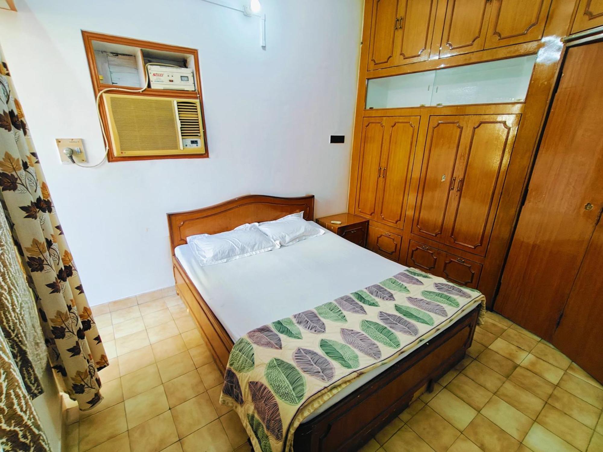 Kiara Home Stays Váránaszi Kültér fotó